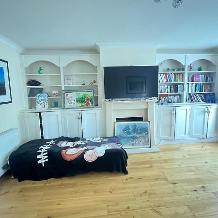 Rooms Close To Wimbledon Tennis Лондон Екстериор снимка