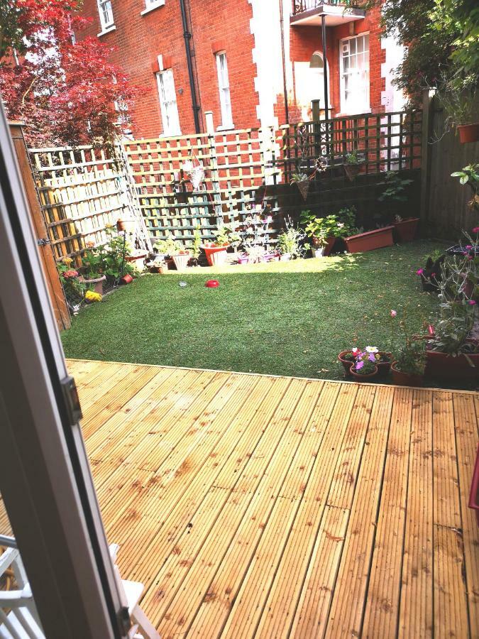 Rooms Close To Wimbledon Tennis Лондон Екстериор снимка