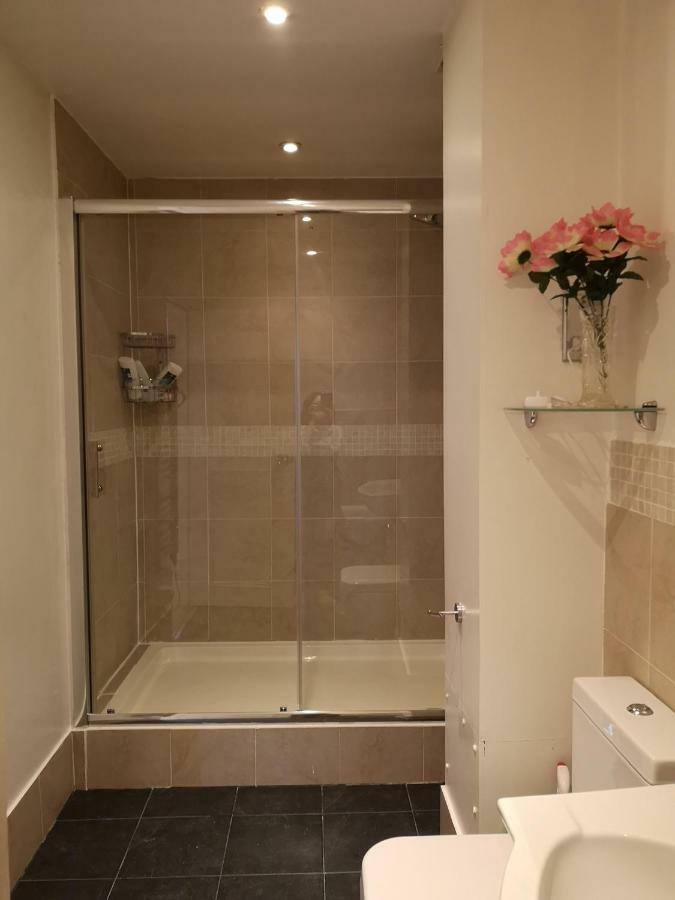 Rooms Close To Wimbledon Tennis Лондон Екстериор снимка