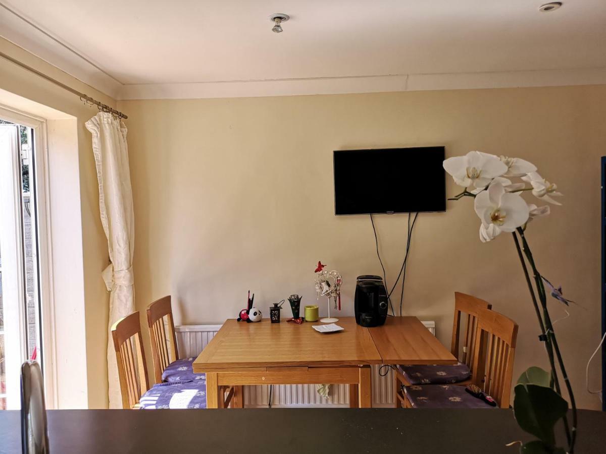 Rooms Close To Wimbledon Tennis Лондон Екстериор снимка