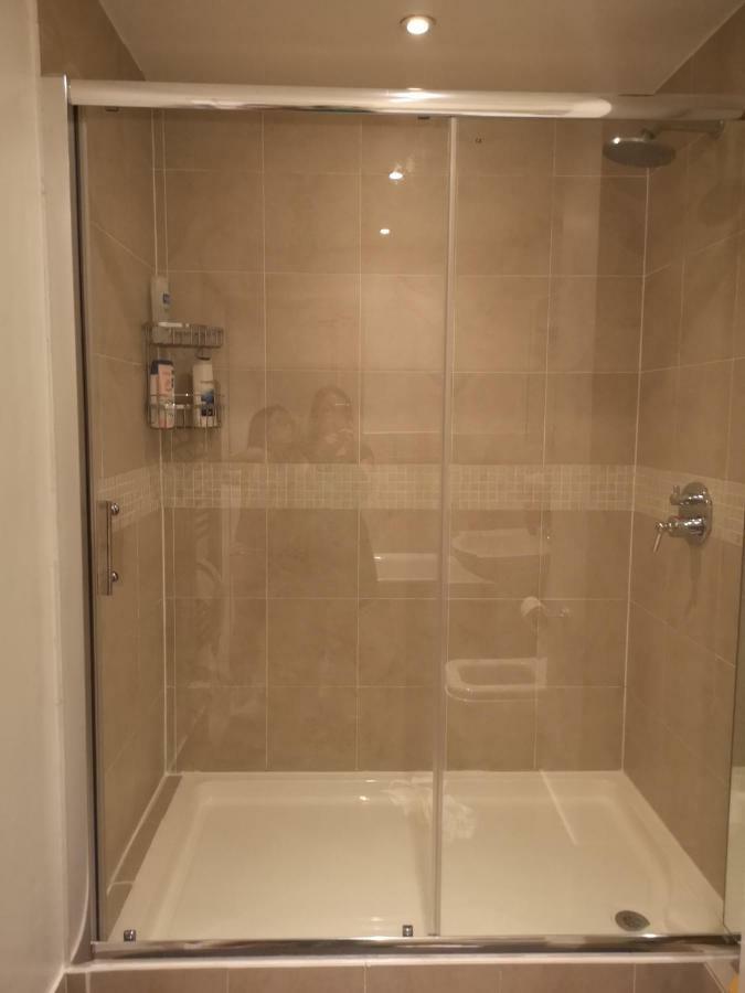 Rooms Close To Wimbledon Tennis Лондон Екстериор снимка